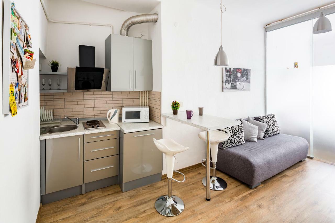 Romari Площа Ринок 29 Apartment Лвив Екстериор снимка